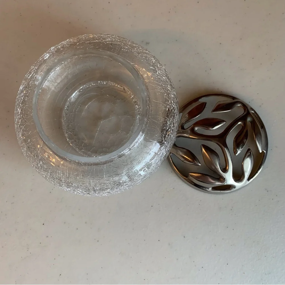 Vintage Pier 1 Clear Crackle Glass Bowl Vase With  Silver Tone Pewter Lid - Picture 4 of 8